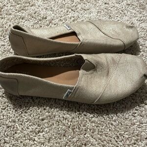 Gold burlap Toms